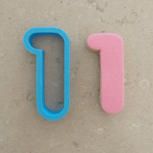 Load image into Gallery viewer, Round Number cutter 8cm (set of 9)