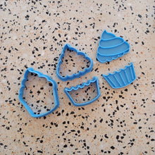 Load image into Gallery viewer, Cupcake embosser &amp; cutter set (5 piece)