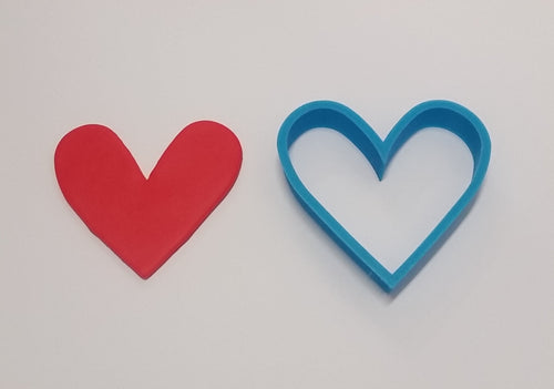 Modern Heart cookie / biscuit cutter 8cm