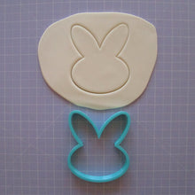 Load image into Gallery viewer, Bunny Face (oval) cookie / biscuit cutter 10cm