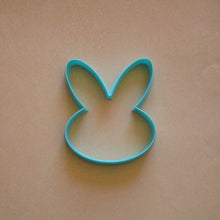 Load image into Gallery viewer, Bunny Face (oval) cookie / biscuit cutter 10cm