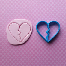 Load image into Gallery viewer, Fractured Heart cookie / biscuit cutter 7cm