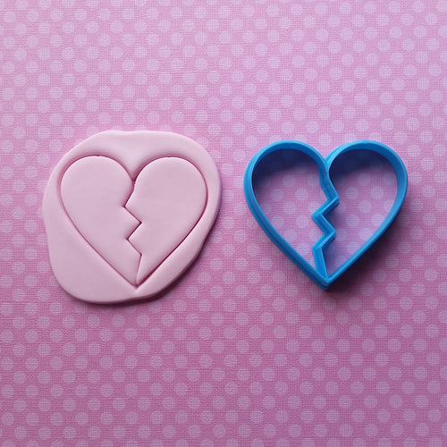 Fractured Heart cookie / biscuit cutter 7cm