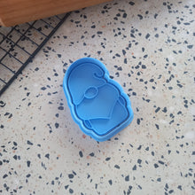 Load image into Gallery viewer, Gnome 8.5cm cutter &amp; embosser set