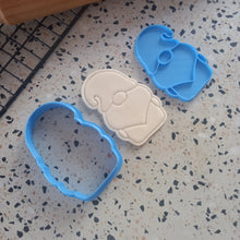 Load image into Gallery viewer, Gnome 8.5cm cutter &amp; embosser set