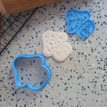Load image into Gallery viewer, Mushroom House cutter &amp; embosser set