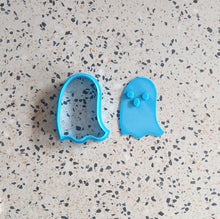 Load image into Gallery viewer, Cute Ghost 8cm embosser &amp; cutter set