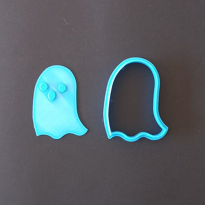 Cute Ghost 8cm embosser & cutter set