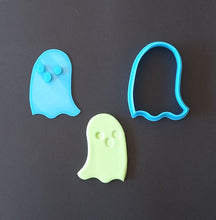 Load image into Gallery viewer, Cute Ghost 8cm embosser &amp; cutter set